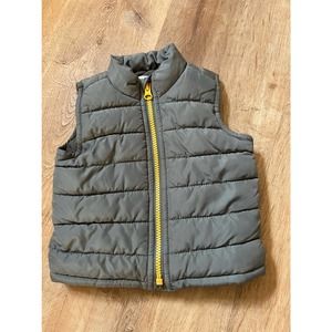 Old Navy vest 6-12m